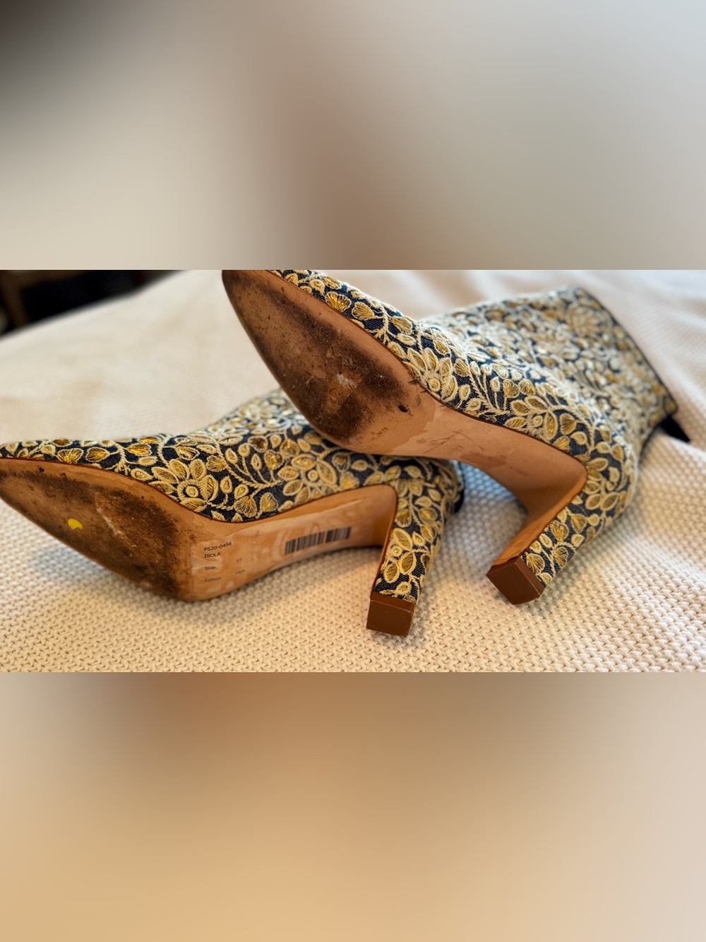 MANOLO BLAHNIK 💥RARE💥 Isola Blue Denim Gold Floral Embroidered Ankle Boots 3.5” - Picture 8 of 11
